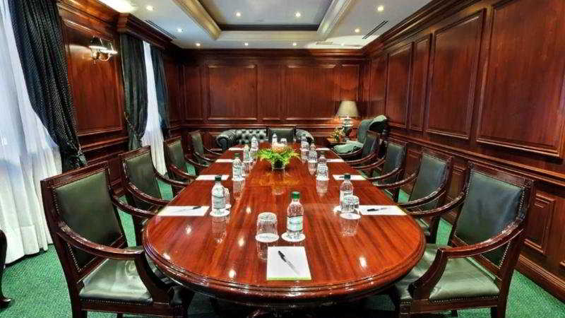 Nh Collection Plaza Hotel